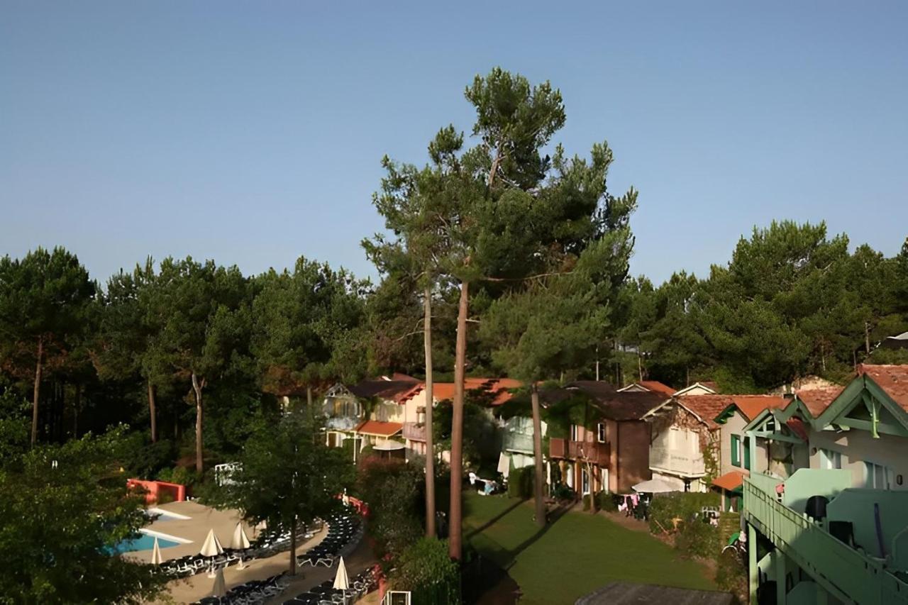 Un Nid Dans La Pinede Villa Lacanau Exterior photo